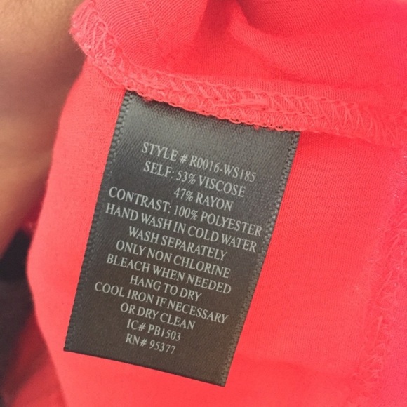 Sanctuary Coral Red Sleeveless Romper. - Picture 7 of 7